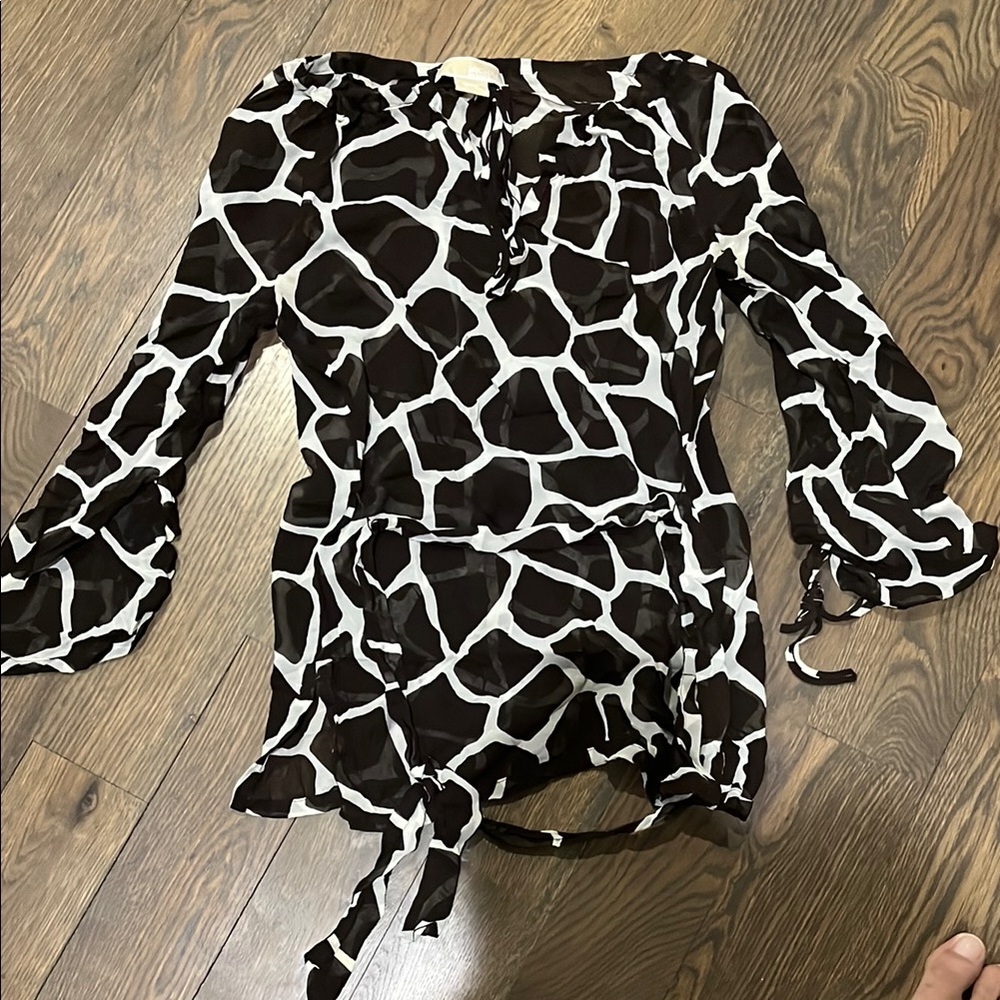 Michael Kors Black and White Patterned Top